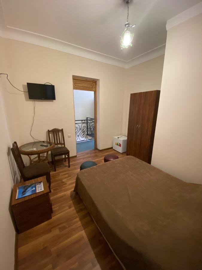 Hotel Dadiani Batumi Ngoại thất bức ảnh