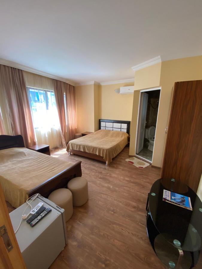 Hotel Dadiani Batumi Ngoại thất bức ảnh