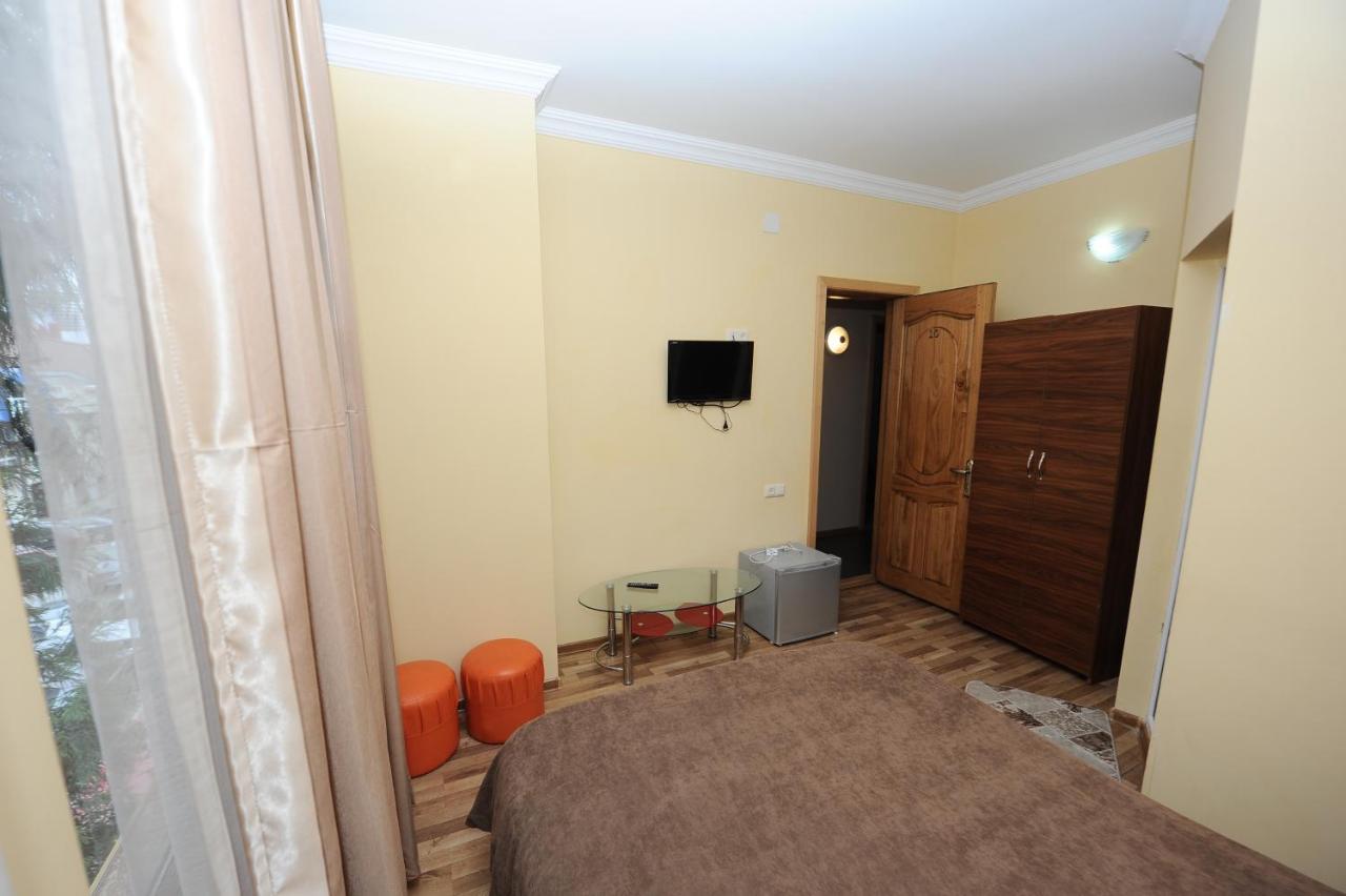 Hotel Dadiani Batumi Ngoại thất bức ảnh